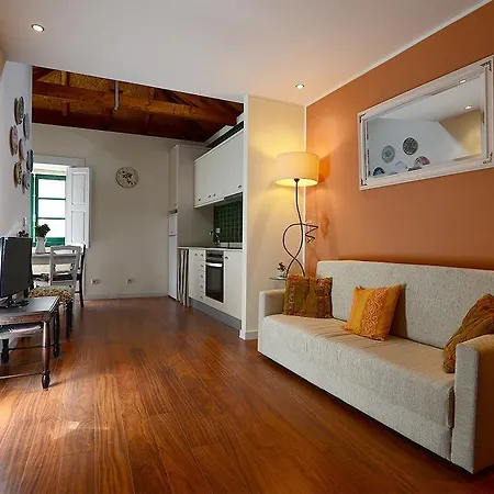 Apartament Vitoria *
